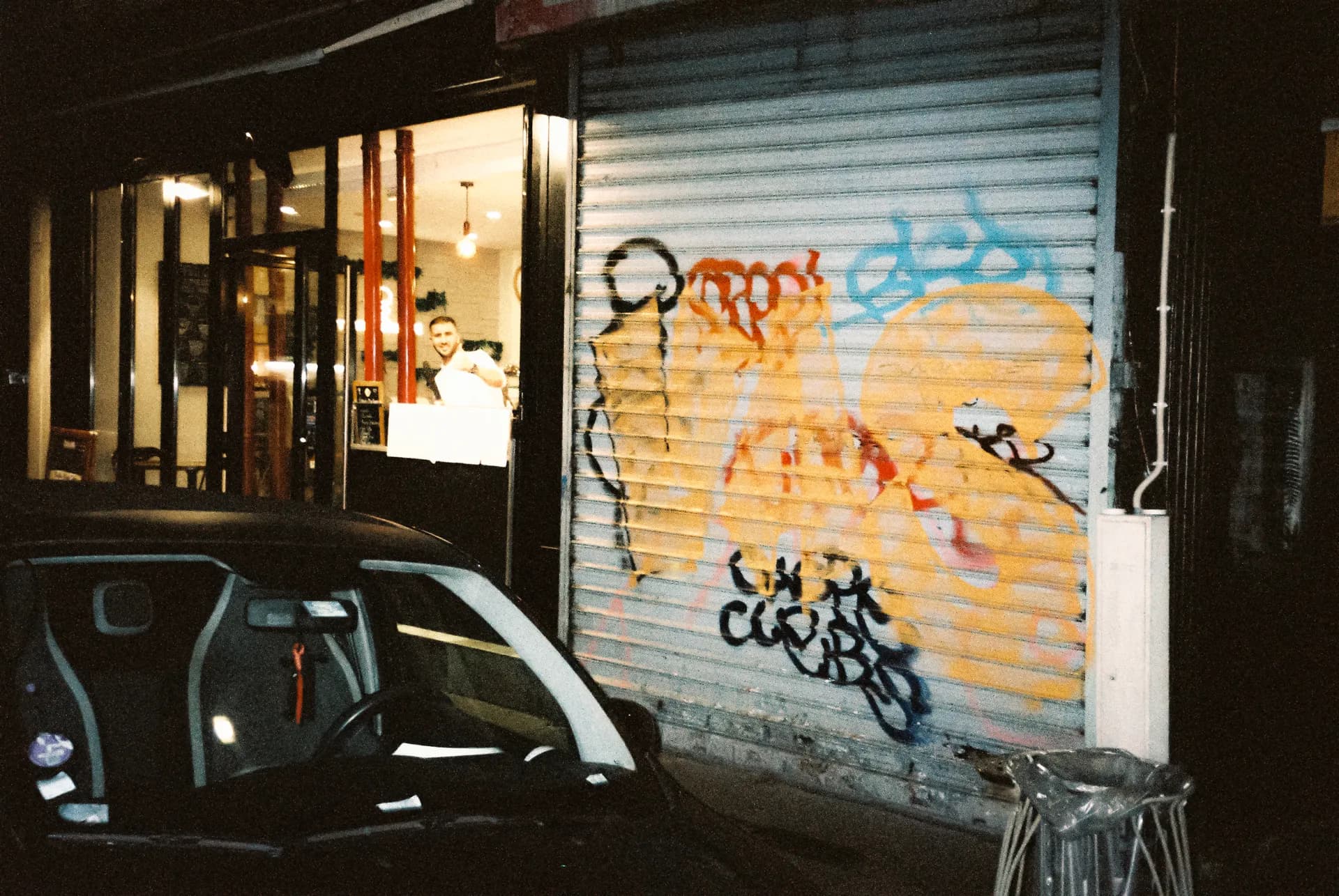 B006461 R1 32 33